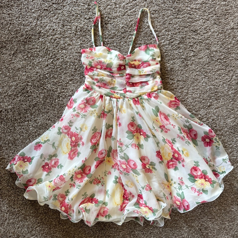 Floral short dress